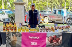 Zamora destaca en el Mercadito Orgánico AgroSano 2023