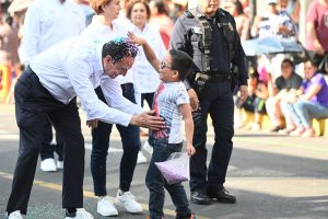 Alegre y con mucha participación se realizó el tradicional desfile por el aniversario 113 de la Revolución Mexicana