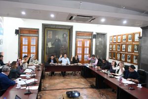 Reconoció el presidente Carlos Soto labor de trabajadores municipales y otorgó jubilación a Expectación Samaniego Duarte