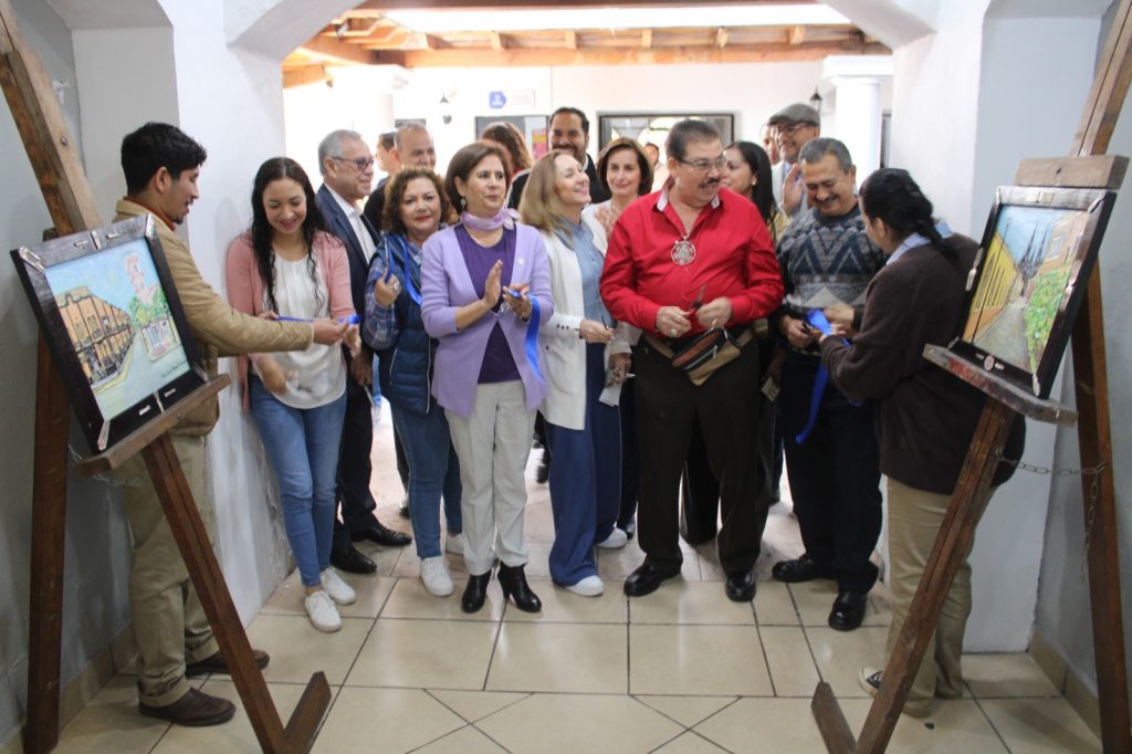Inauguraron de la exposición “Colores Zamora” en la Presidencia Municipal
