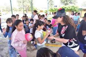 DIF Zamora celebra el Día del Niño con entrega de juguetes en el CAM Laboral