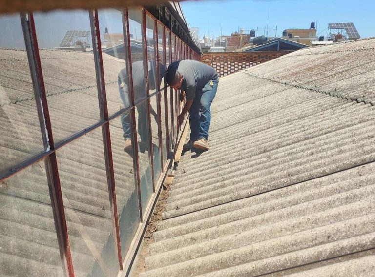 Dan Mantenimiento a Canaletas de Mercados Municipales en Zamora