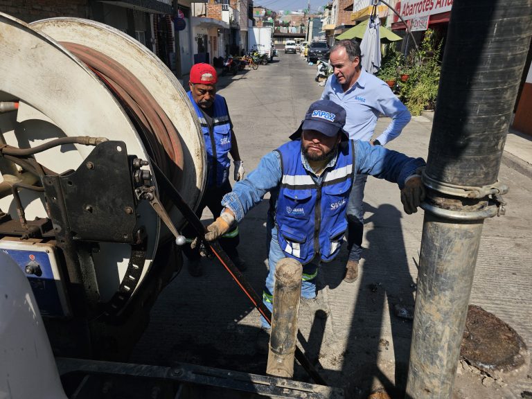 SAPAZ Refuerza Mantenimiento Sanitario en Preparación para Temporada de Lluvias