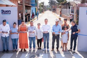 Carlos Soto entregó pavimentación en Romero de Guzmán: