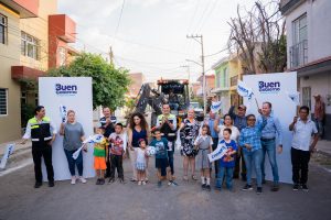 Carlos Soto dio inicio a la obra de infraestructura urbana en la calle Elías Miranda
