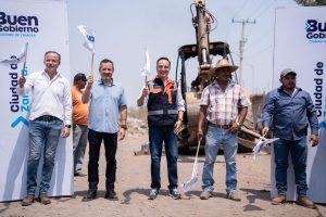 Inicia construcción de línea de drenaje sanitario en el Camino al Olimbo