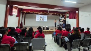 Imparten plática sobre sexualidad y prevención del embarazo en el CBTis No. 52
