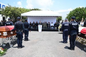Gobierno de Zamora rinde homenaje luctuoso a policías caídos en cumplimiento del deber
