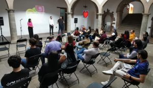 Capacitan a estudiantes y prestadores de servicios para fortalecer el turismo en Zamora