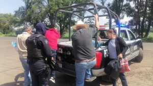 Policía Municipal Apoya a Ciudadanos Ante Paro de Transporte Público en Zamora
