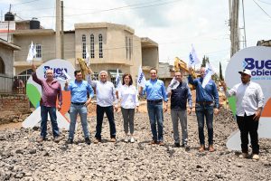 Arranca pavimentación de calle Lázaro Cárdenas en Chaparaco con inversión cercana a los 4 mdp