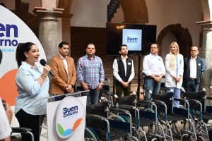 Carlos Soto impulsa un Zamora incluyente con entrega de sillas de ruedas y botiquines