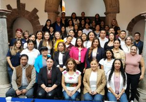 Capacitan a síndicos y personal de seguridad en protección a la mujer