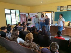 Mujeres de El Espíritu reciben orientación y apoyo contra la violencia