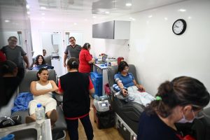 Carlos Soto dio inicio a la campaña de donación de sangre para niños con cáncer