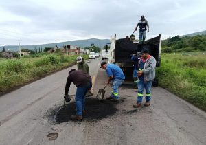 Gobierno de Zamora refuerza el Programa de Mantenimiento a Vialidades