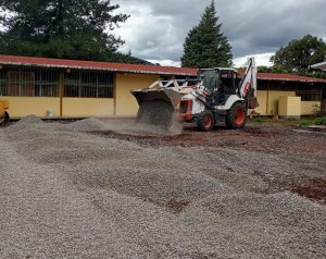 Construyen área lúdico-deportiva en el CAM “Alfonso García Robles