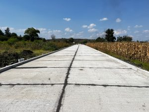 Concluyeron segunda etapa de pavimentación en camino al panteón de Aquiles Serdán