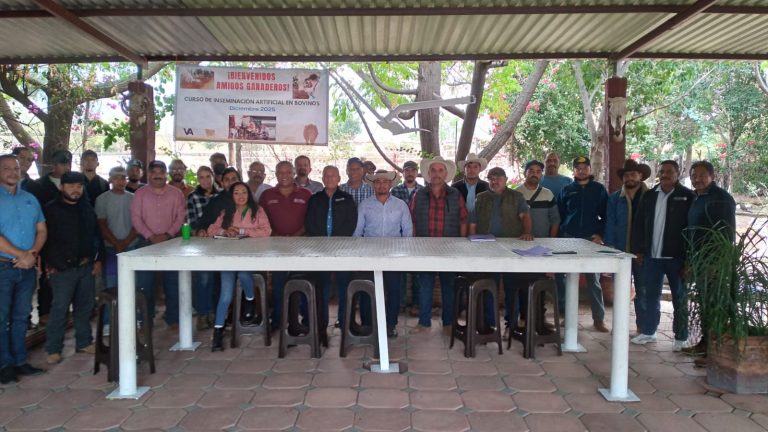 Inician en Ucácuaro el “Curso de Inseminación Artificial en Bovinos” para fortalecer la ganadería regional